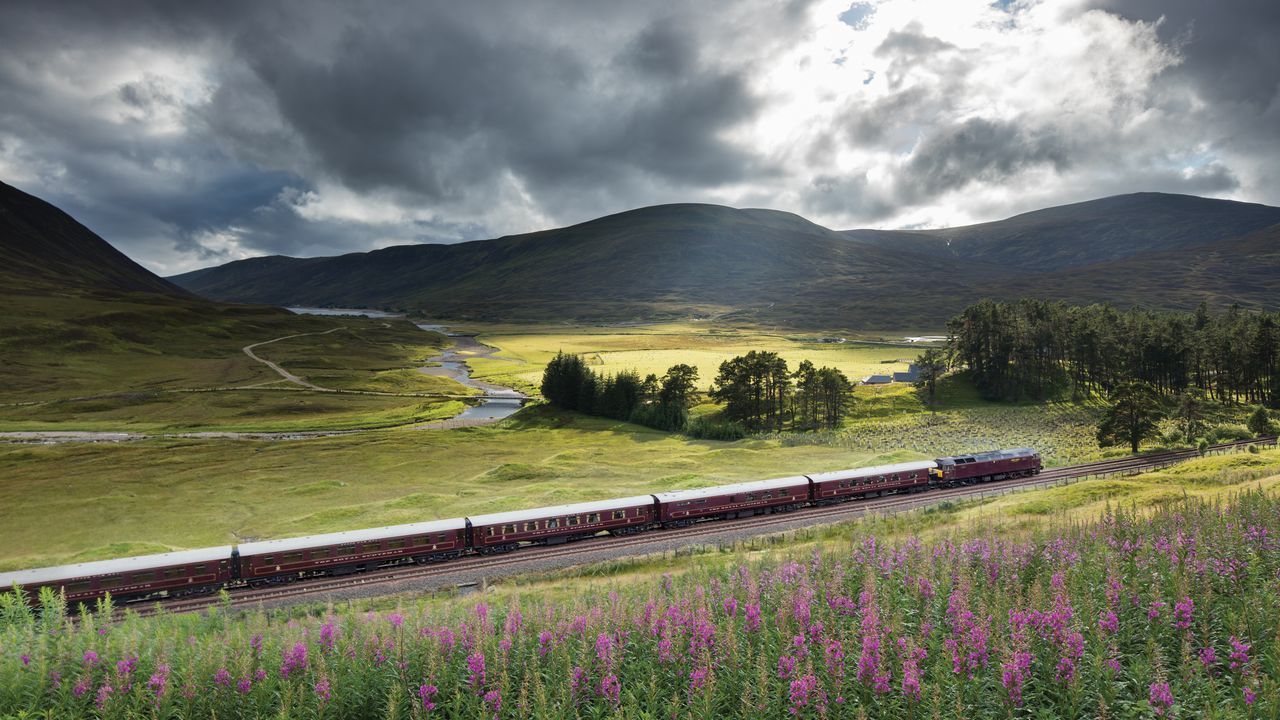 14 Best Routes for Luxury Train Travel in 2026
