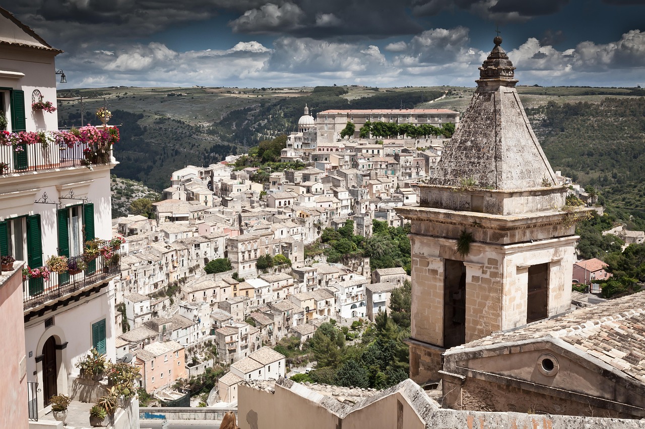 The golden-hued 'Sicilian Baroque' architecture of Ragusa Ibla.