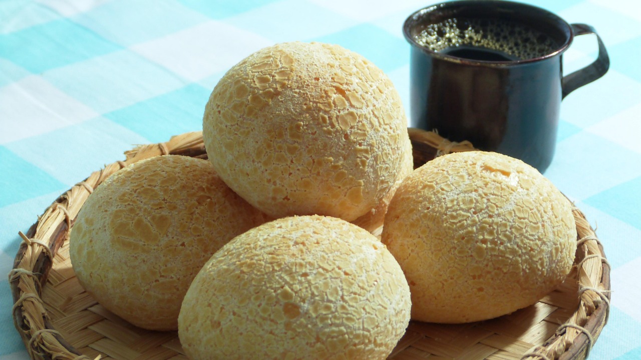 Authentic 'Comida Mineira': Comfort food at its finest with fresh Pão de queijo.